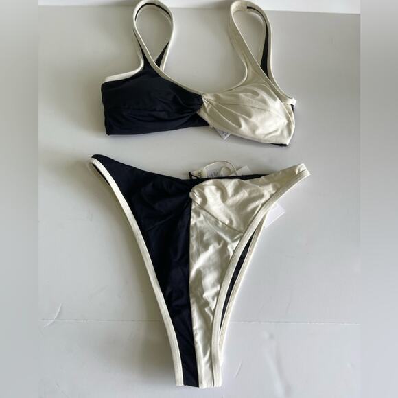 L*Space Ying Yang Bikini Set Black Cream SMALL - Picture 2 of 16